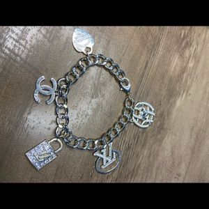 Chain link bracelet